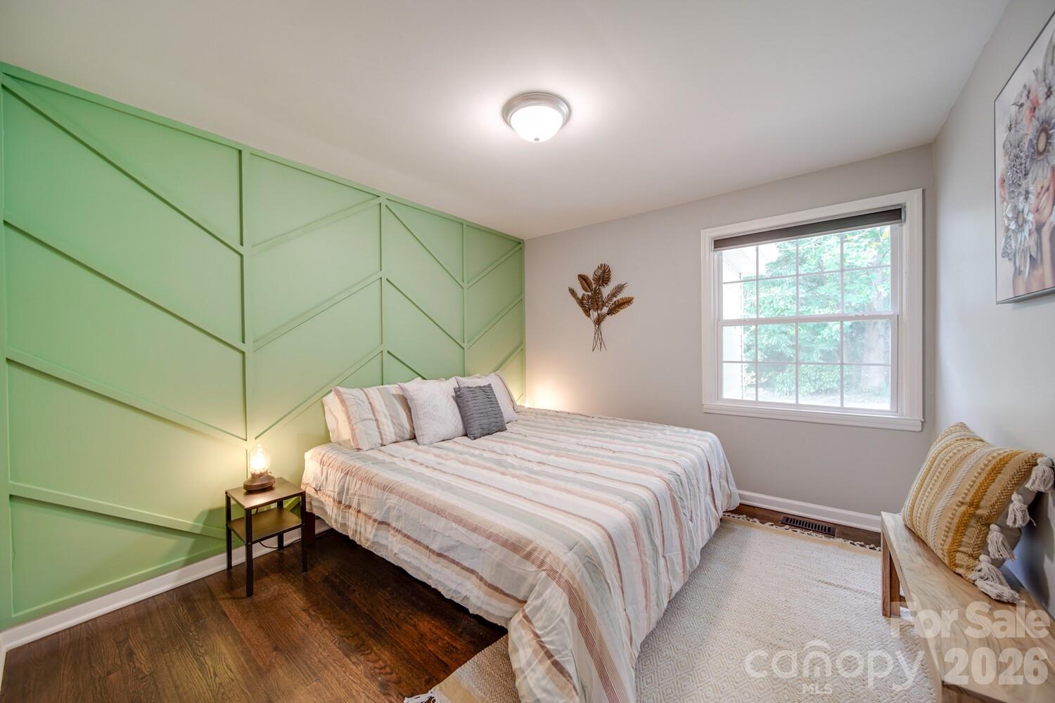 1512 Newcastle Street — Charlotte