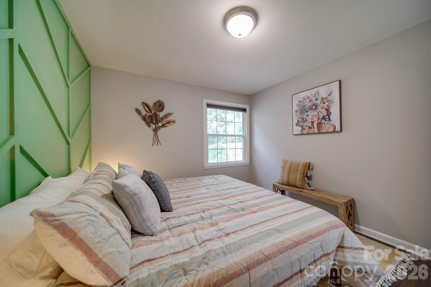 1512 Newcastle Street — Charlotte
