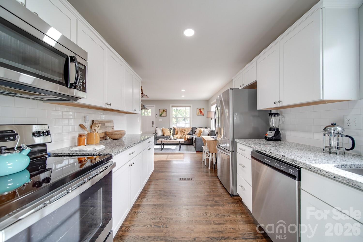 1512 Newcastle Street — Charlotte