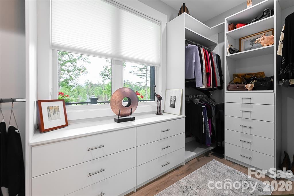 99 Timber Ridge Circle — Leicester