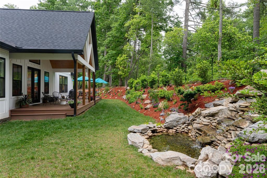 99 Timber Ridge Circle — Leicester