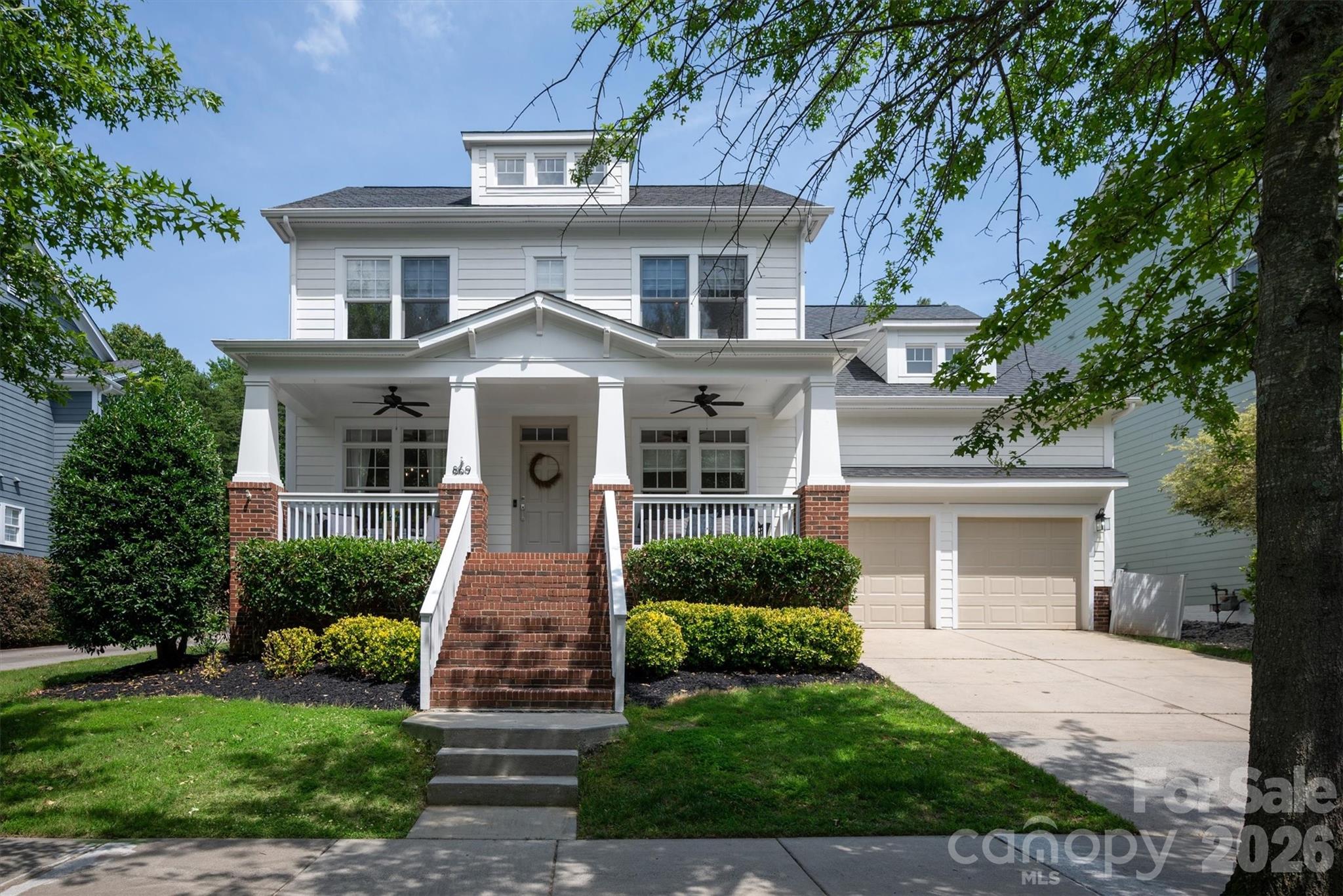 869 Stratford Run Drive — Fort Mill