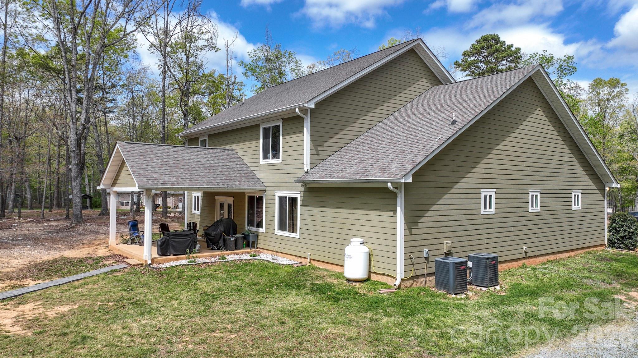 514 Arcadia Lane — Monroe