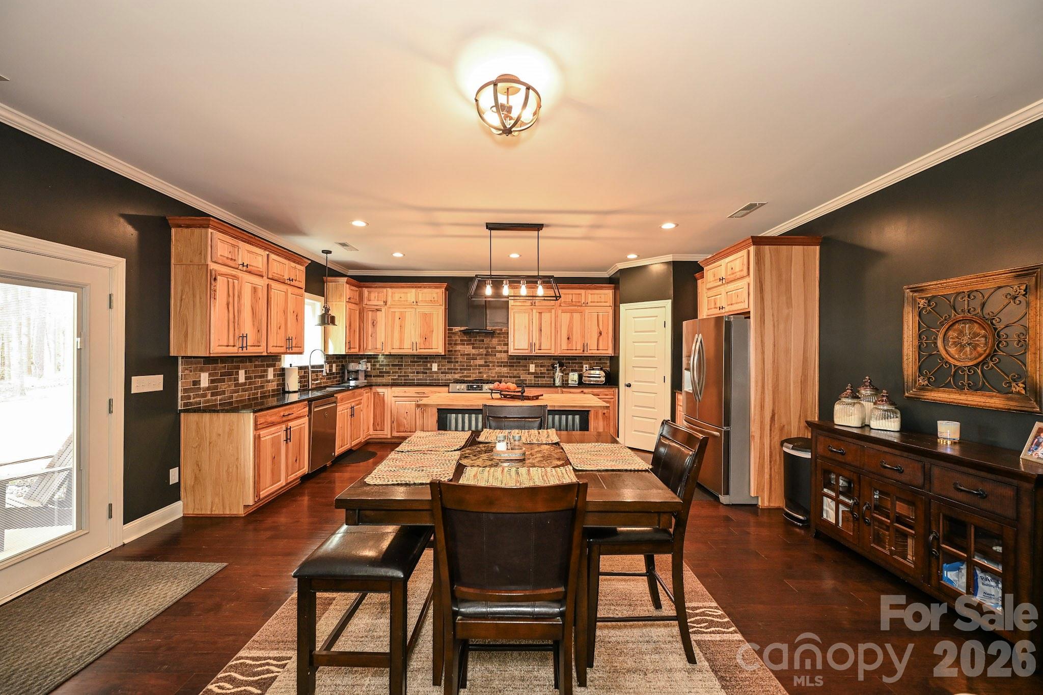 514 Arcadia Lane — Monroe