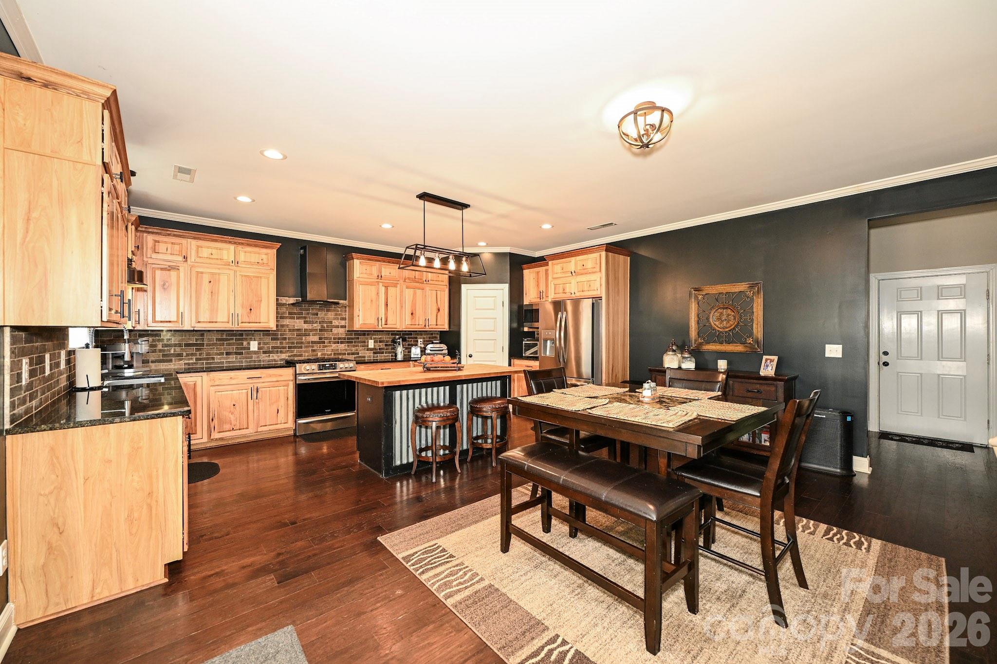 514 Arcadia Lane — Monroe