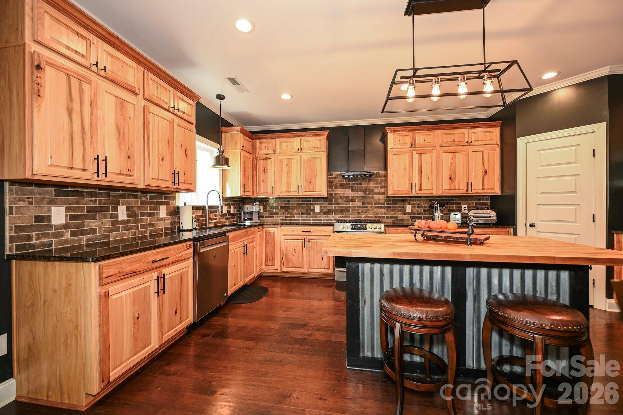 514 Arcadia Lane — Monroe