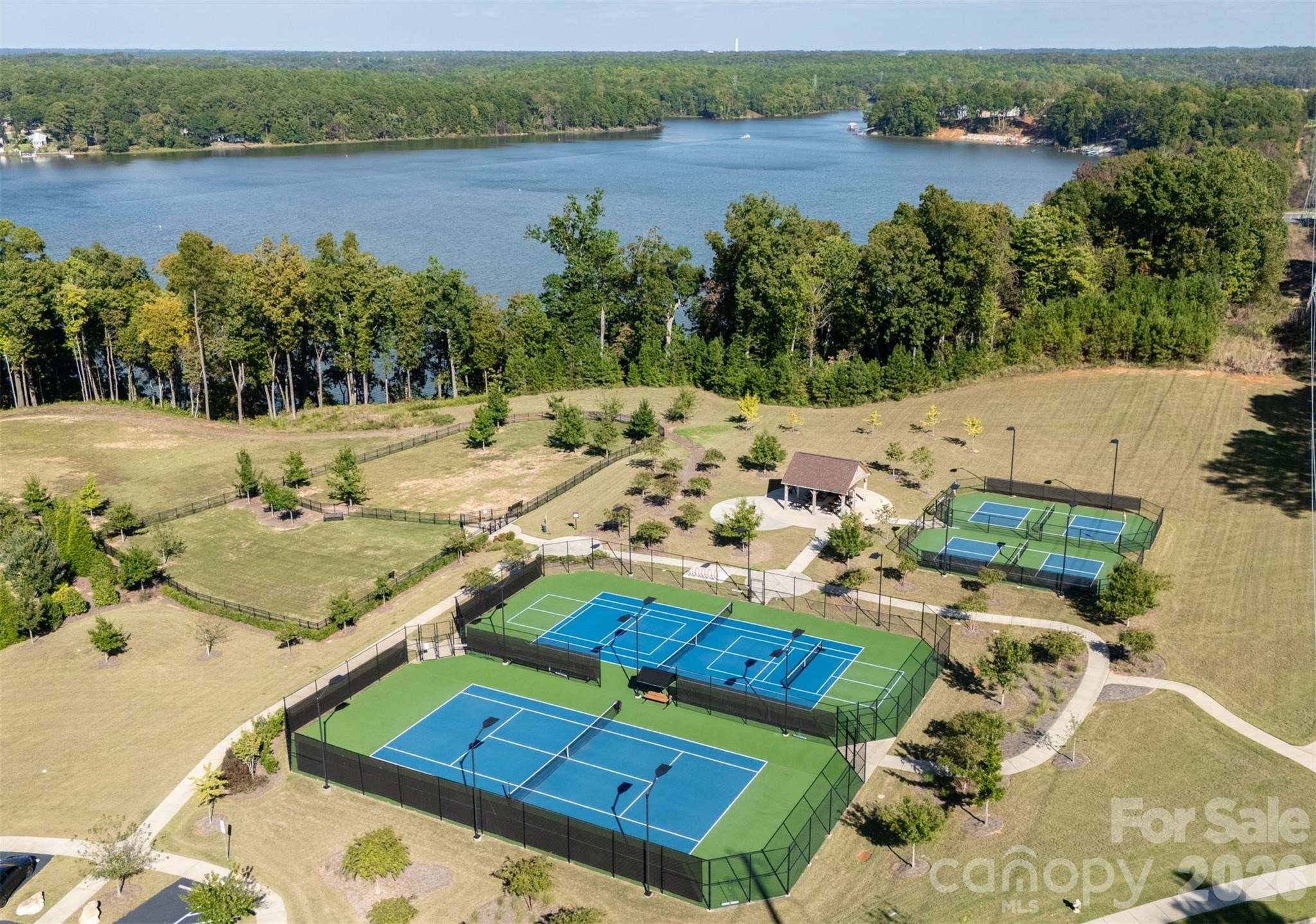 1228 Dali Boulevard — Mount Holly