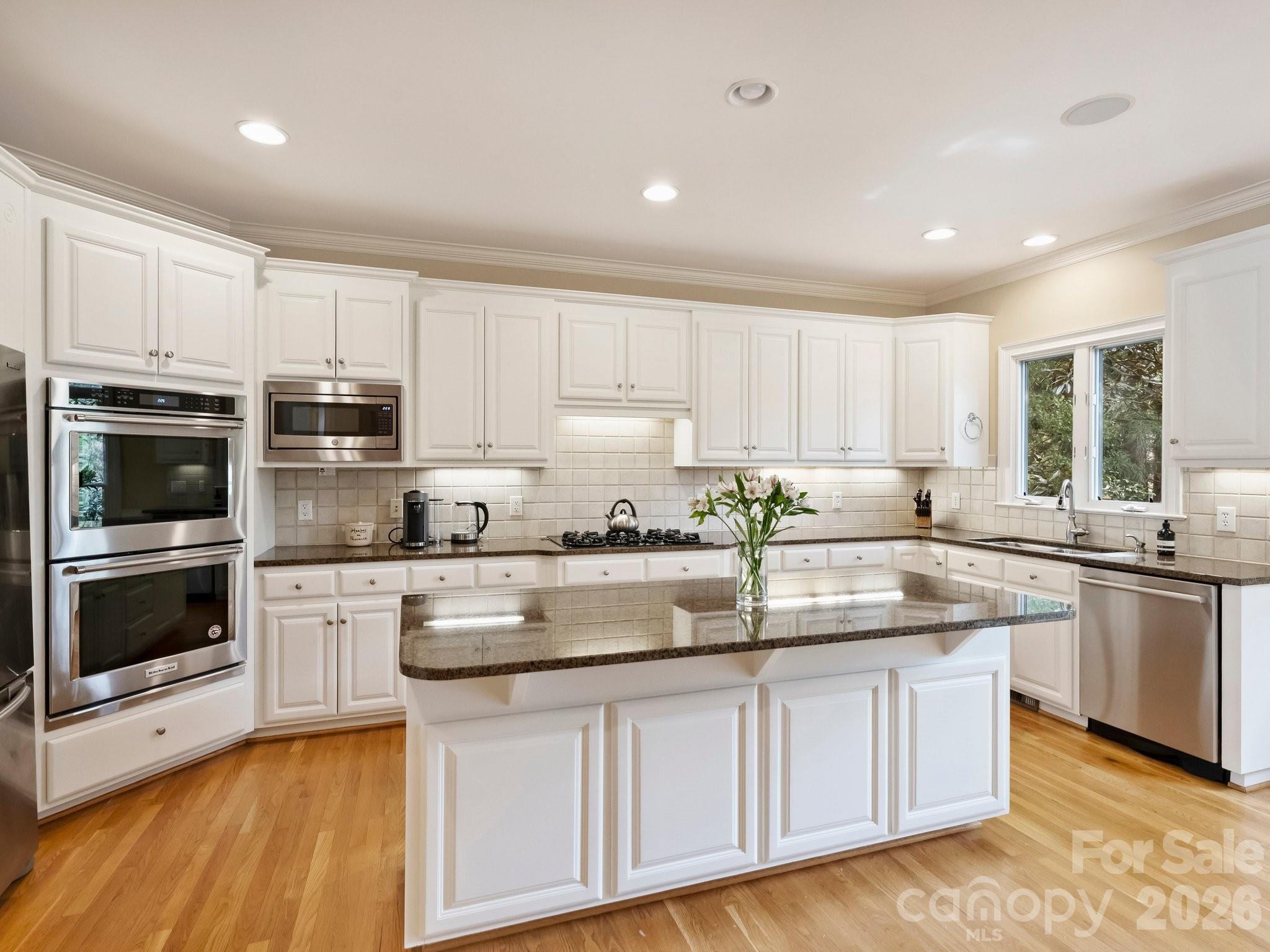 15619 Frohock Place — Charlotte