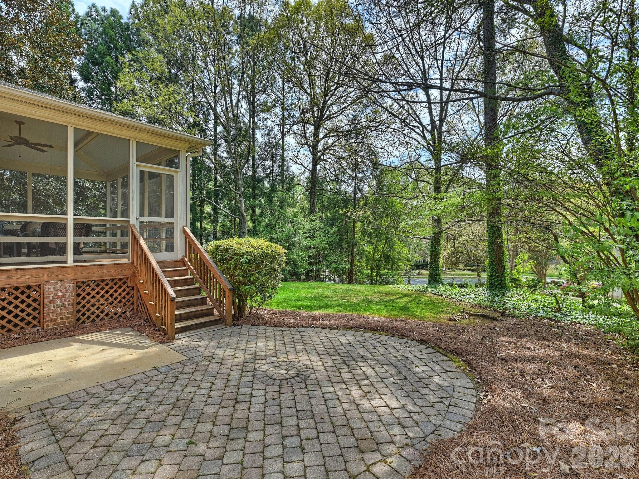 15619 Frohock Place — Charlotte