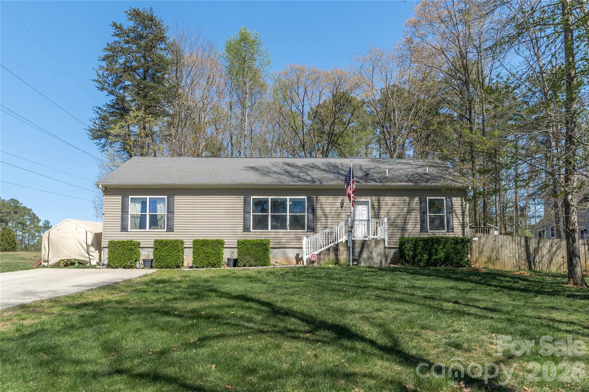 296 Stillwater Road — Troutman