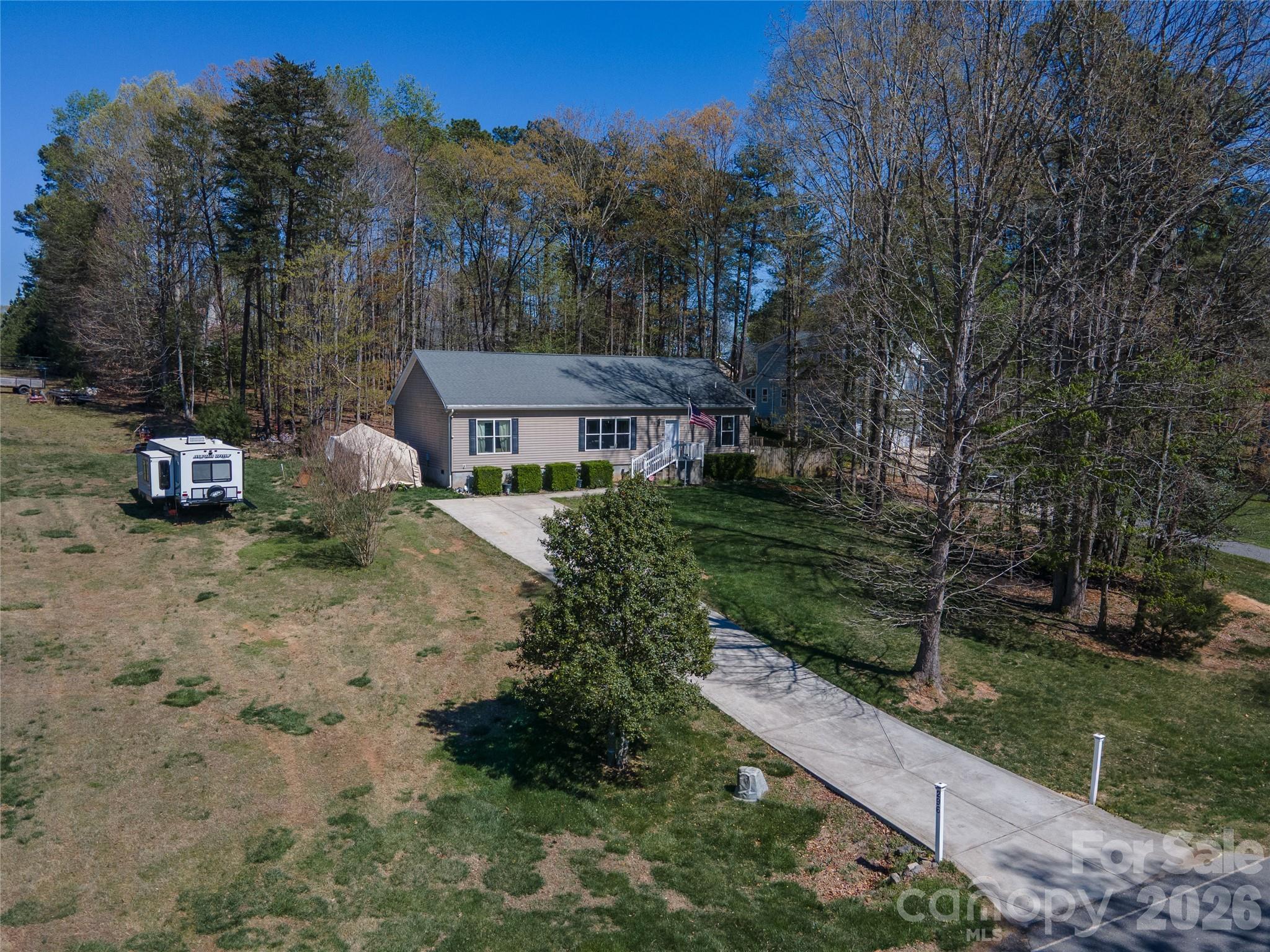 296 Stillwater Road — Troutman