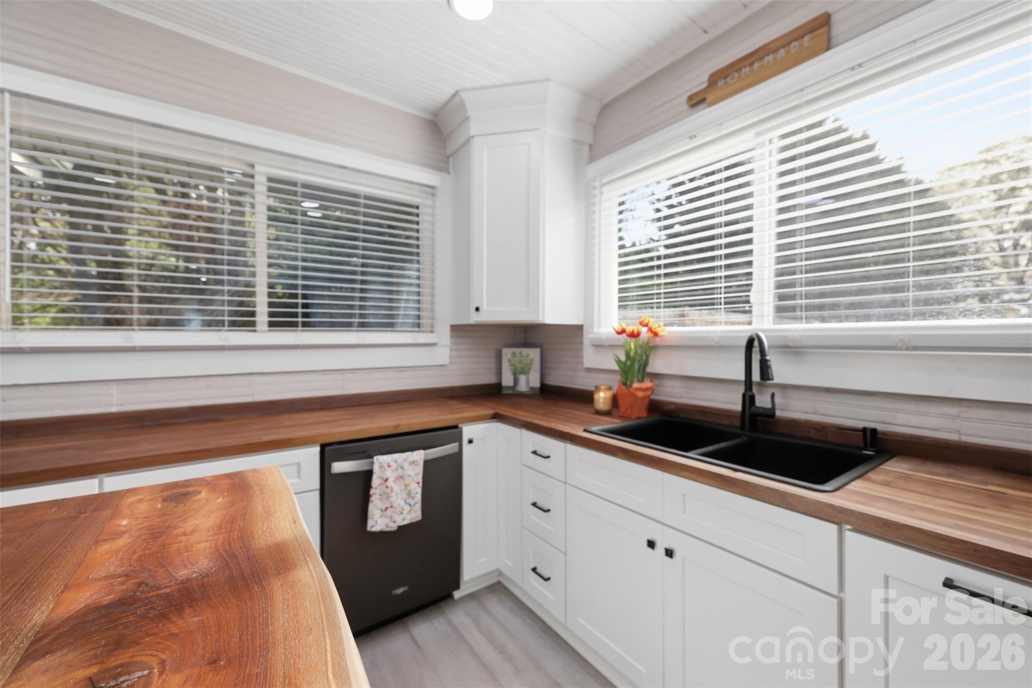 513 7th Street SW — Taylorsville