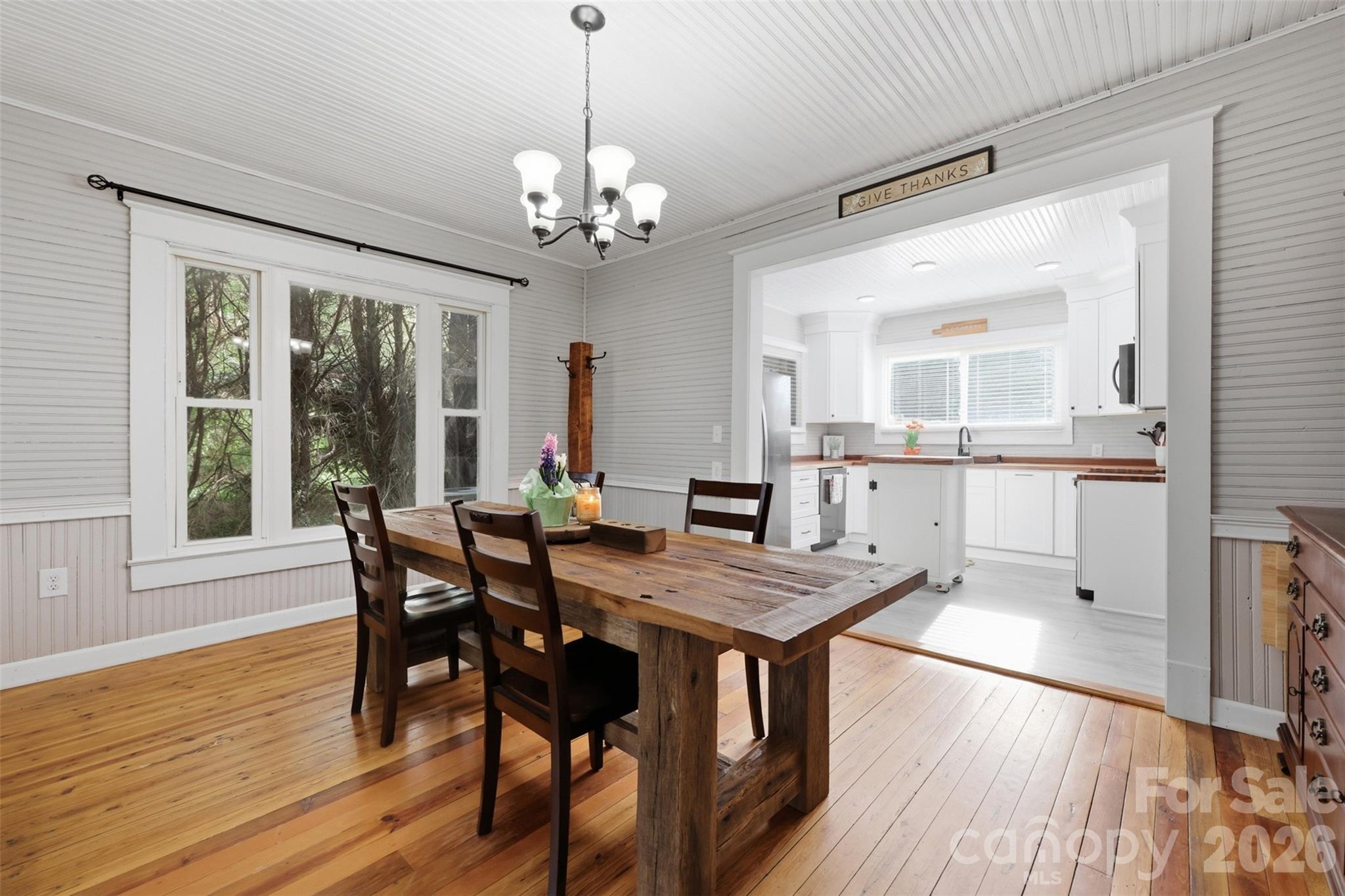 513 7th Street SW — Taylorsville