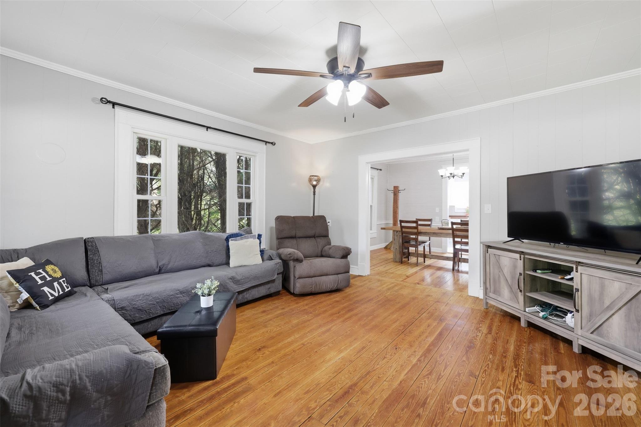 513 7th Street SW — Taylorsville