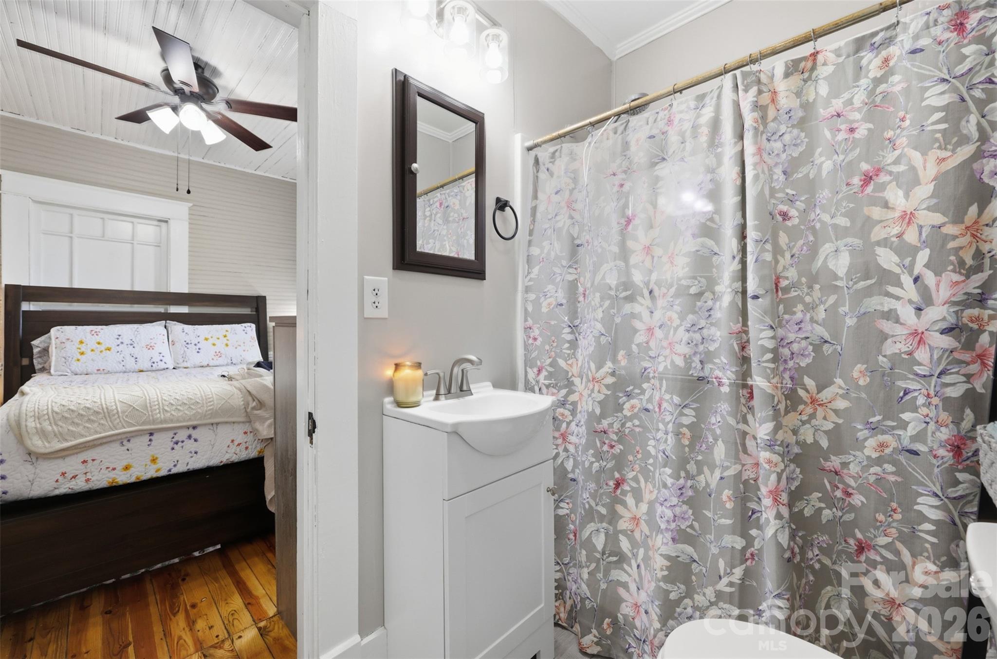513 7th Street SW — Taylorsville