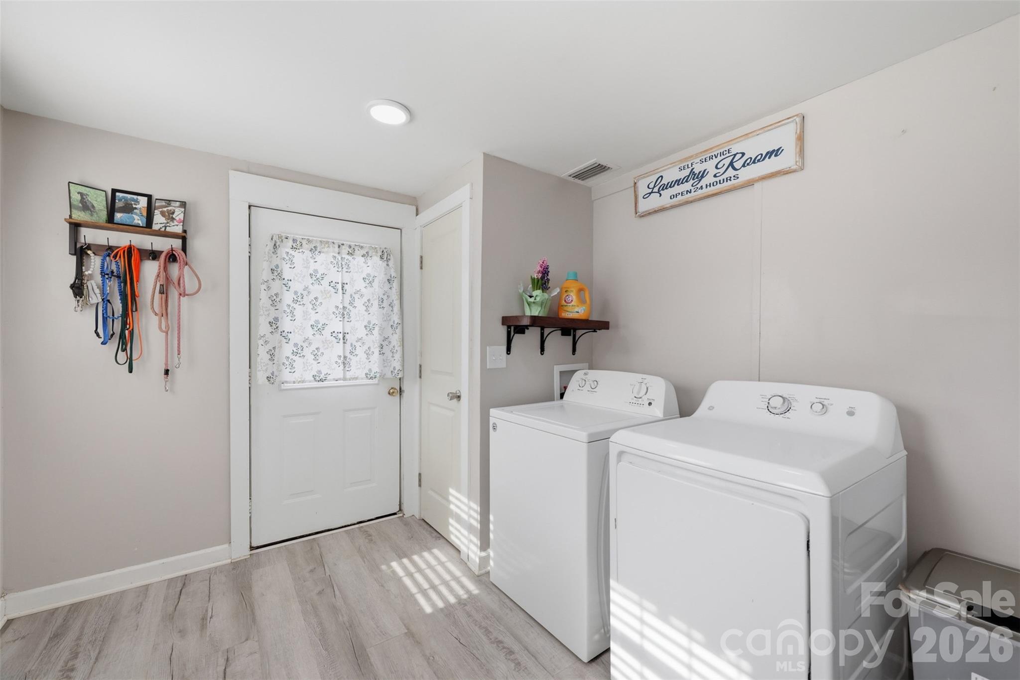 513 7th Street SW — Taylorsville