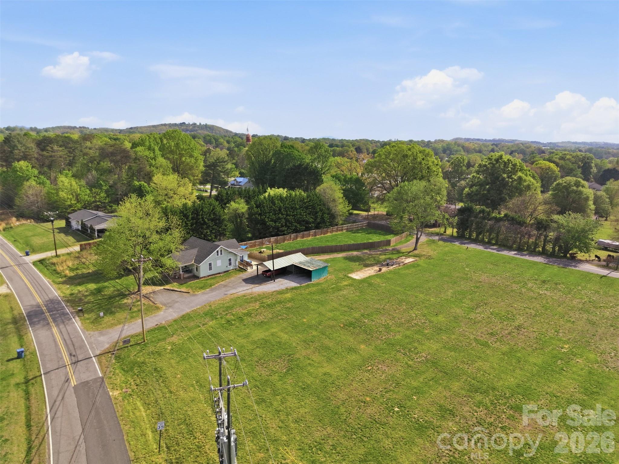 513 7th Street SW — Taylorsville