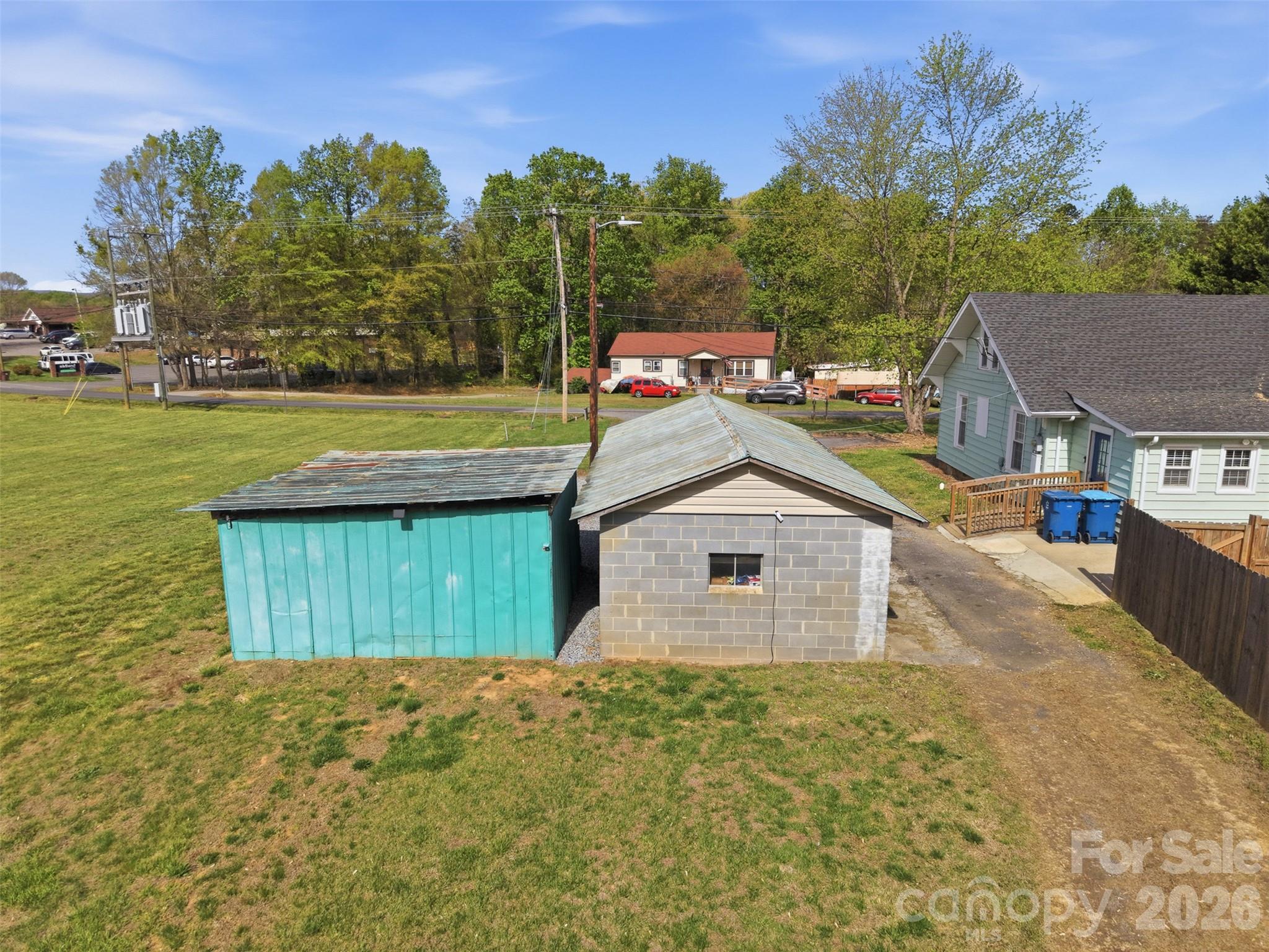 513 7th Street SW — Taylorsville