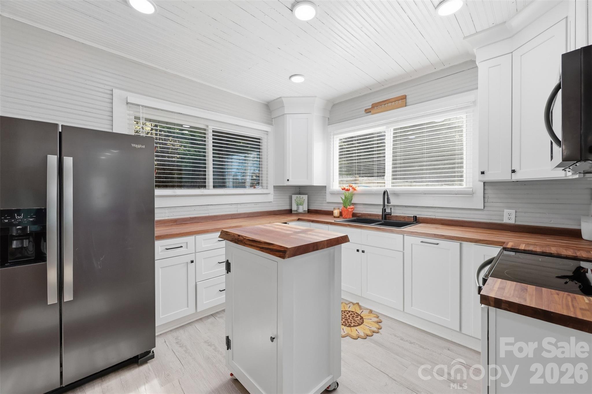 513 7th Street SW — Taylorsville