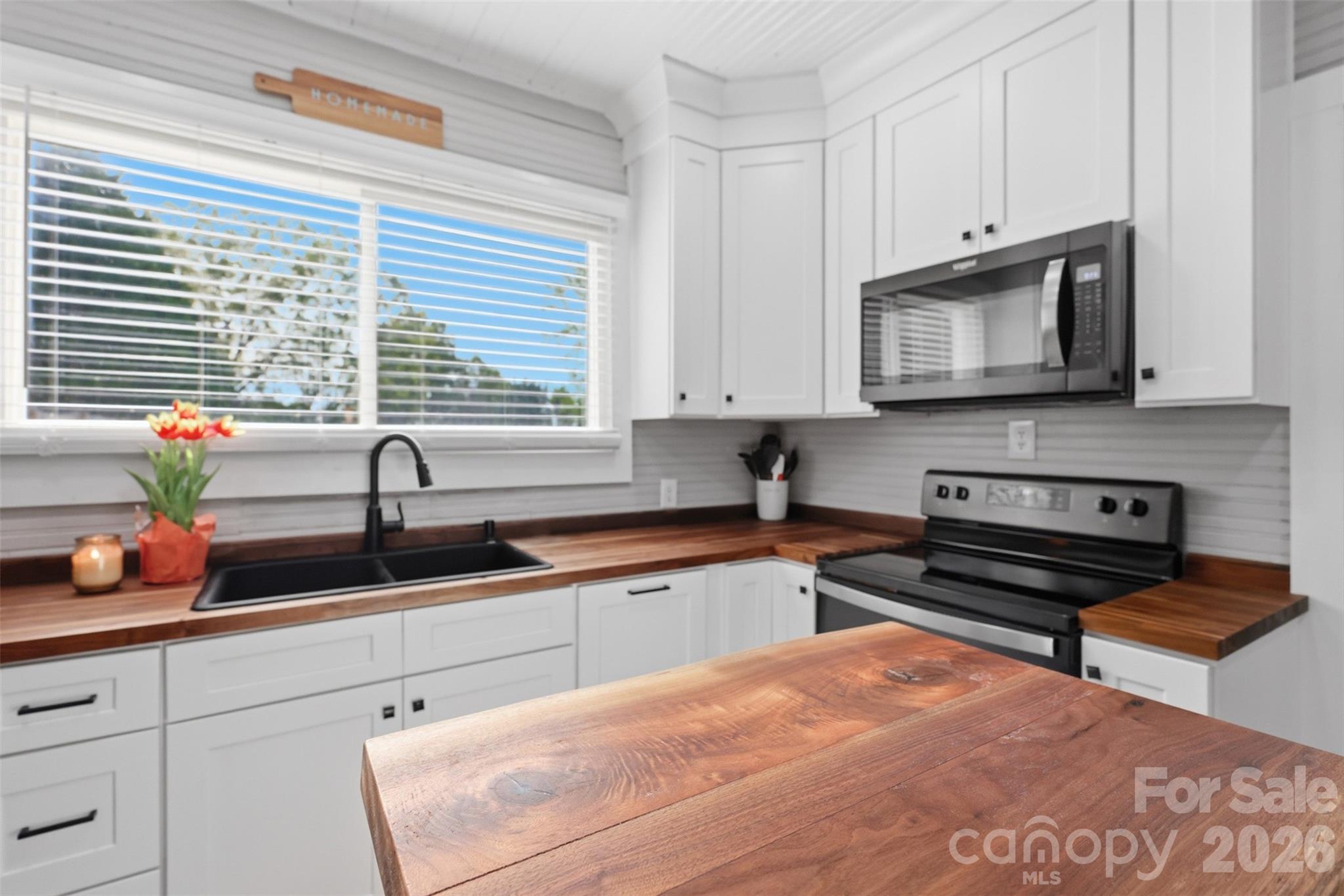 513 7th Street SW — Taylorsville