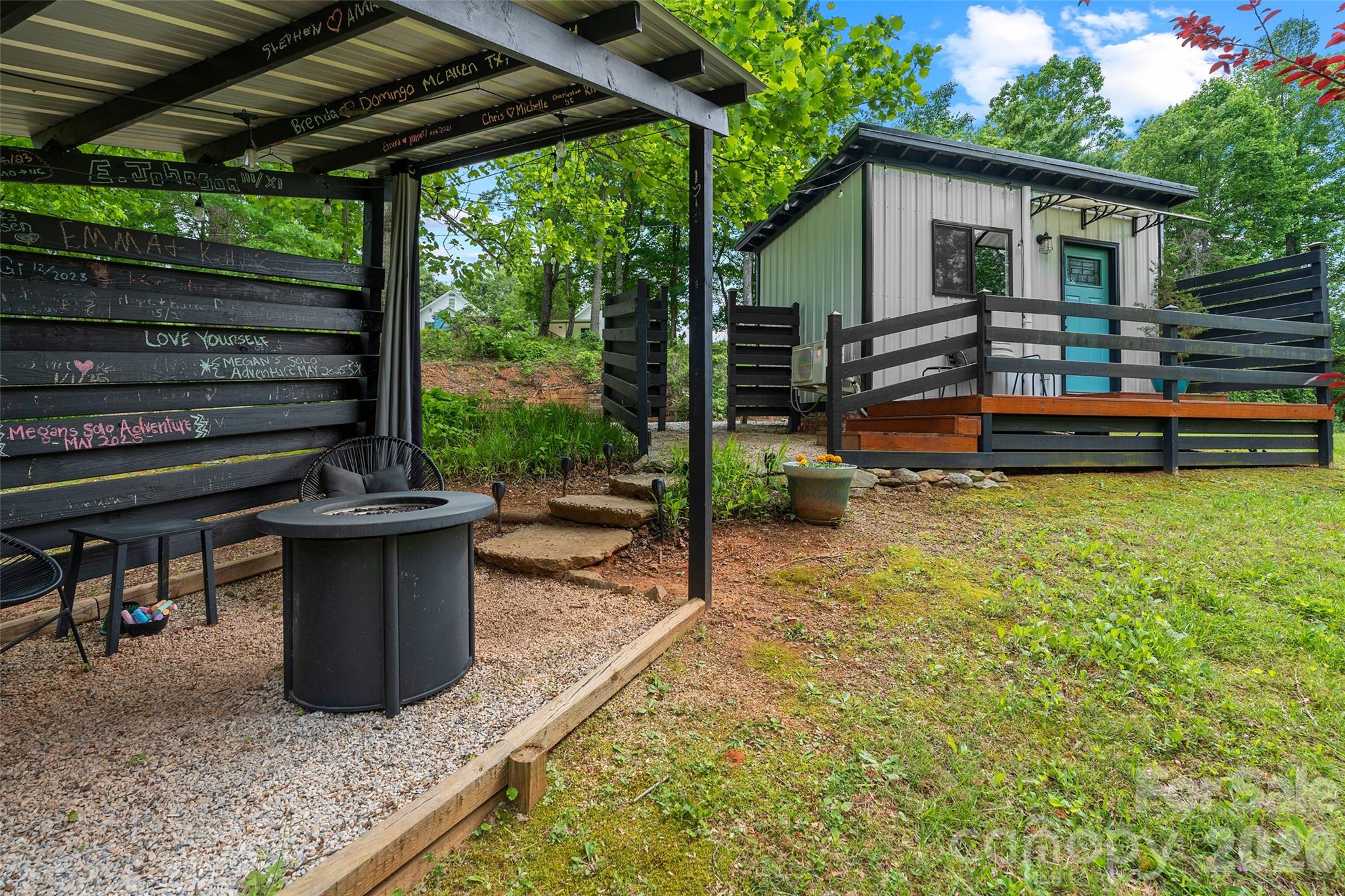 787 Ridge Road — Marion