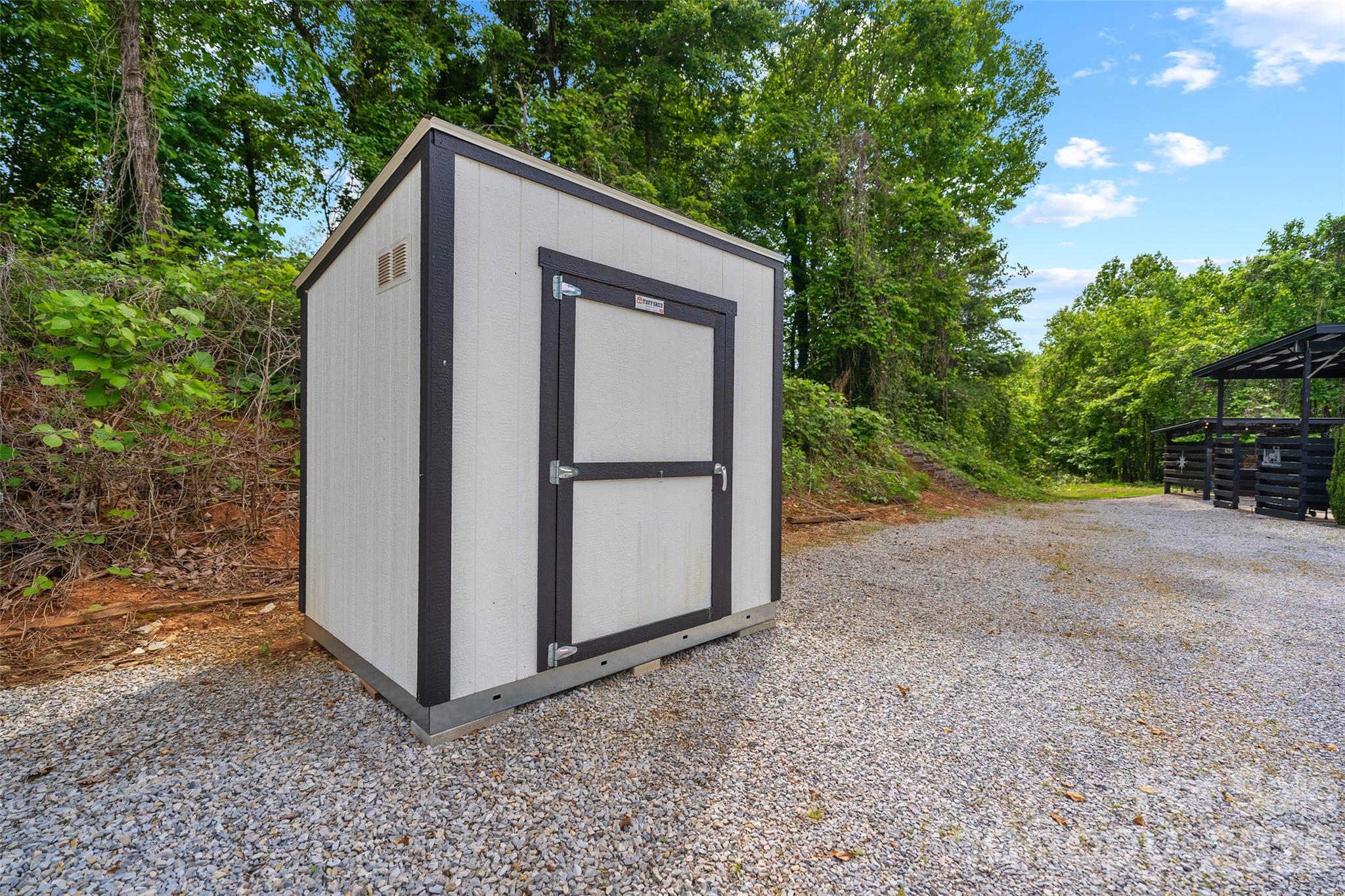 787 Ridge Road — Marion