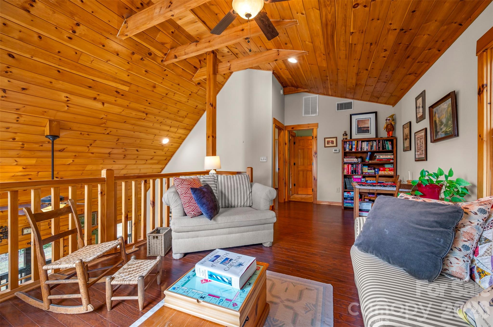 418 Owls Ridge Drive — Bostic