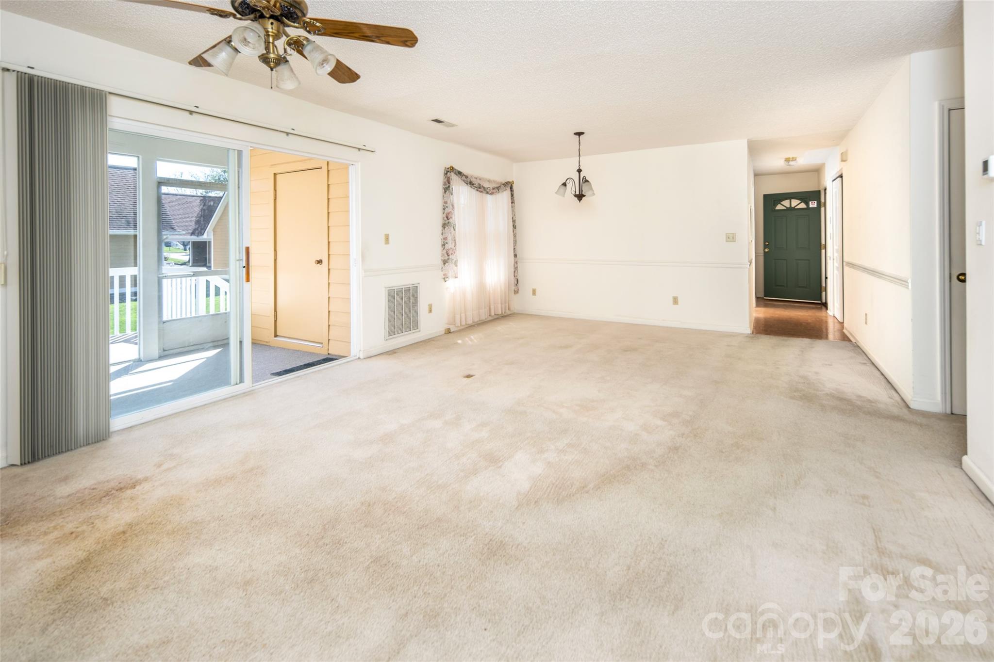 803 Woodlea Court — Asheville
