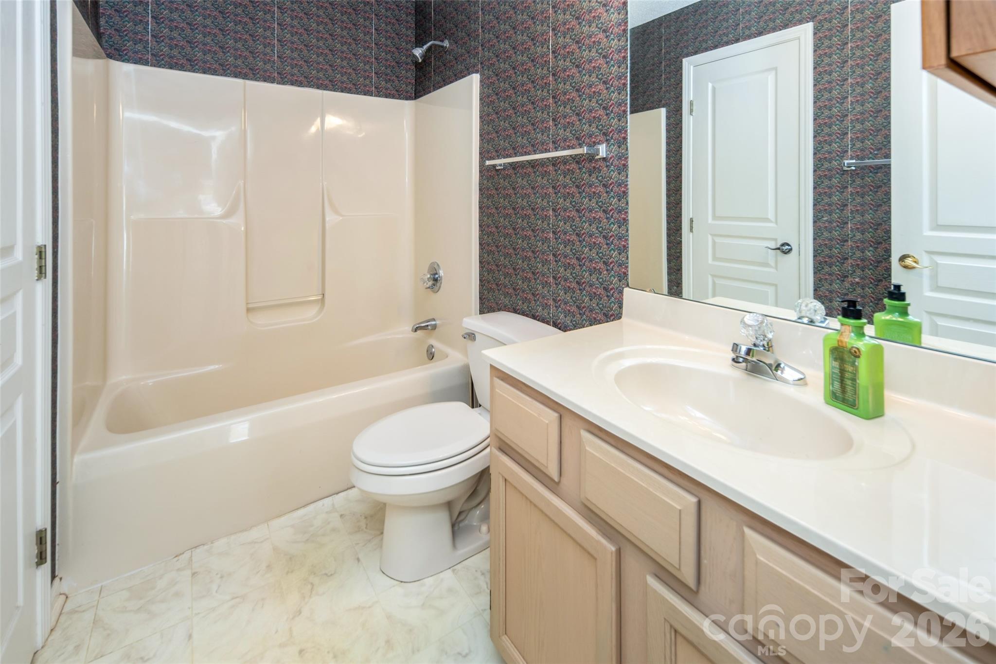 803 Woodlea Court — Asheville