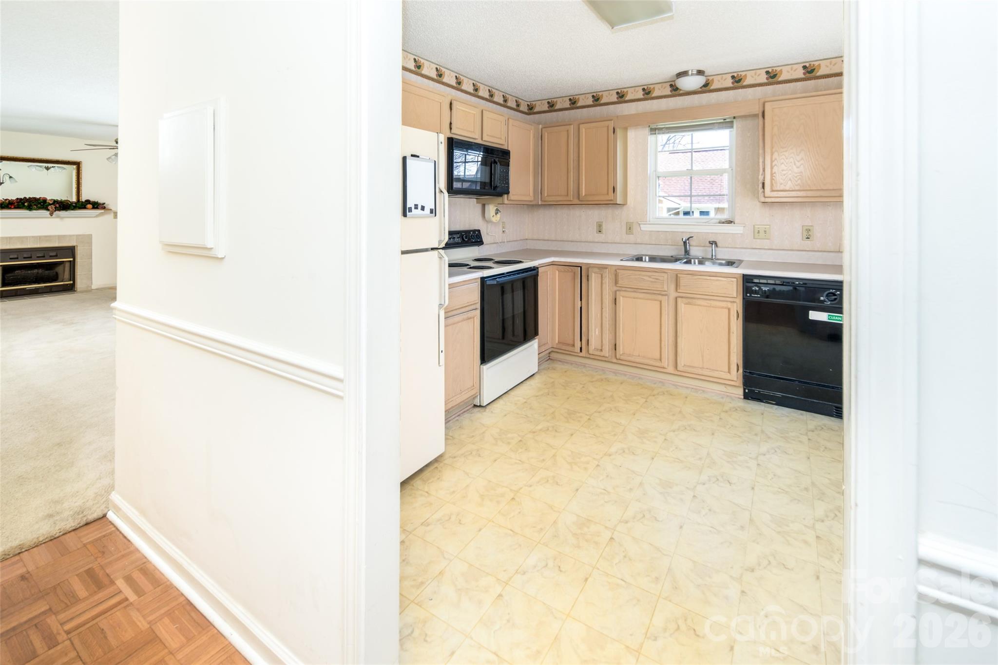 803 Woodlea Court — Asheville