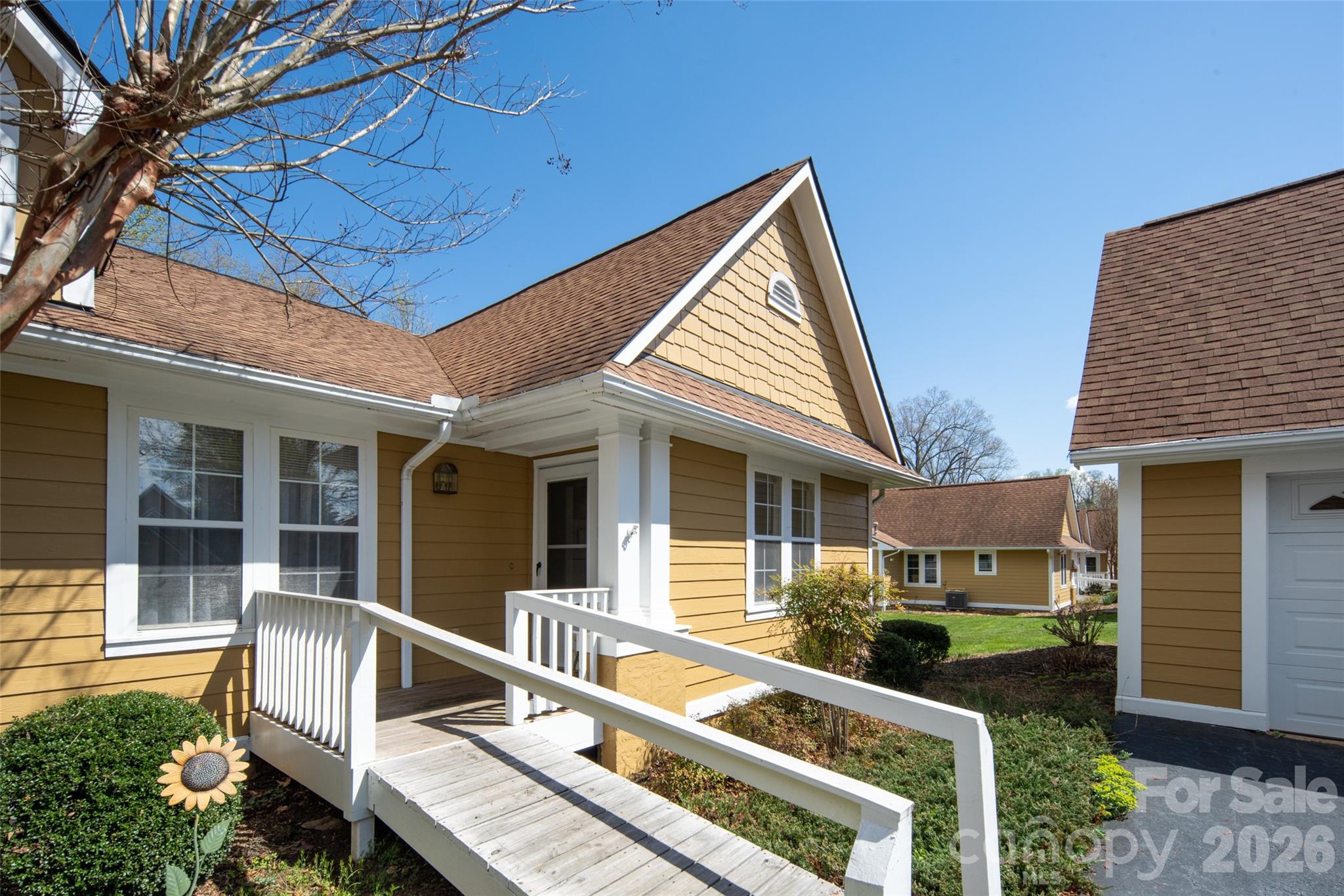 803 Woodlea Court — Asheville