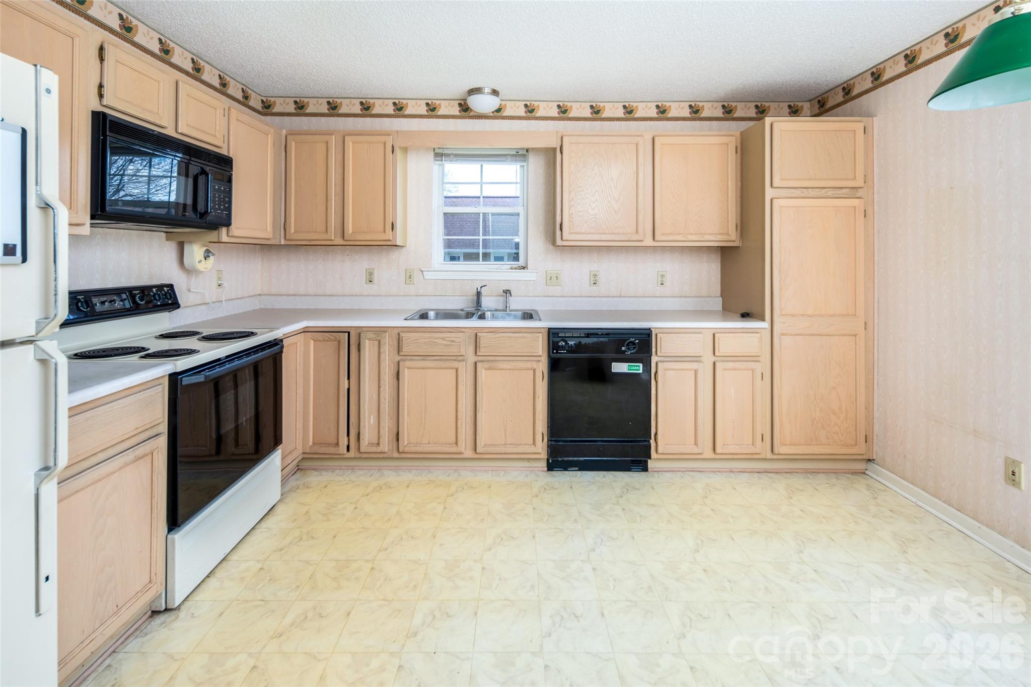 803 Woodlea Court — Asheville
