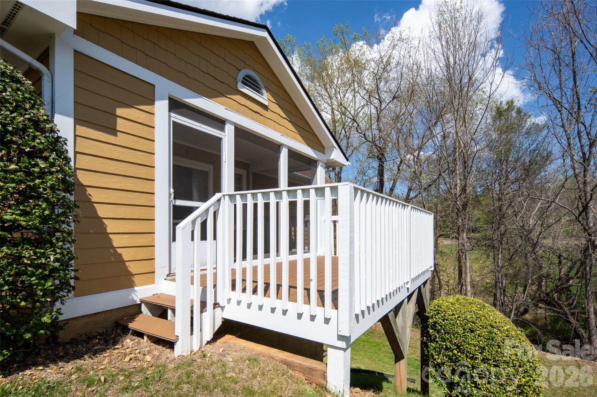 803 Woodlea Court — Asheville