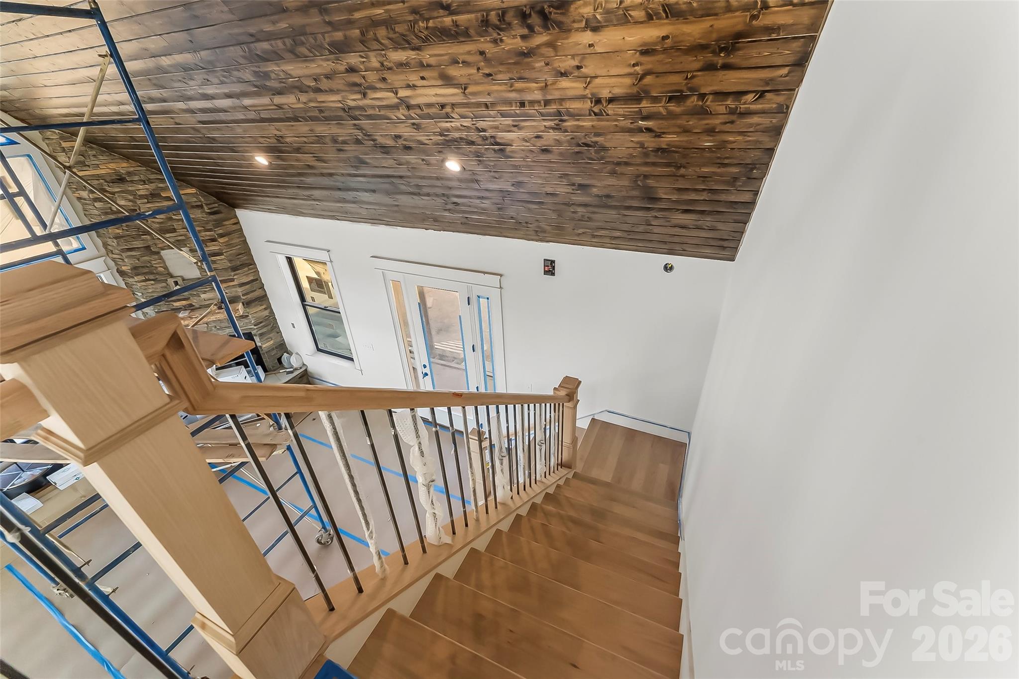 4898 Soaring Top Lane — Lenoir