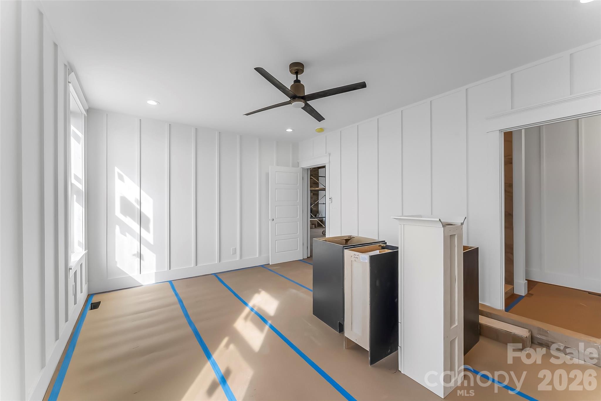 4898 Soaring Top Lane — Lenoir