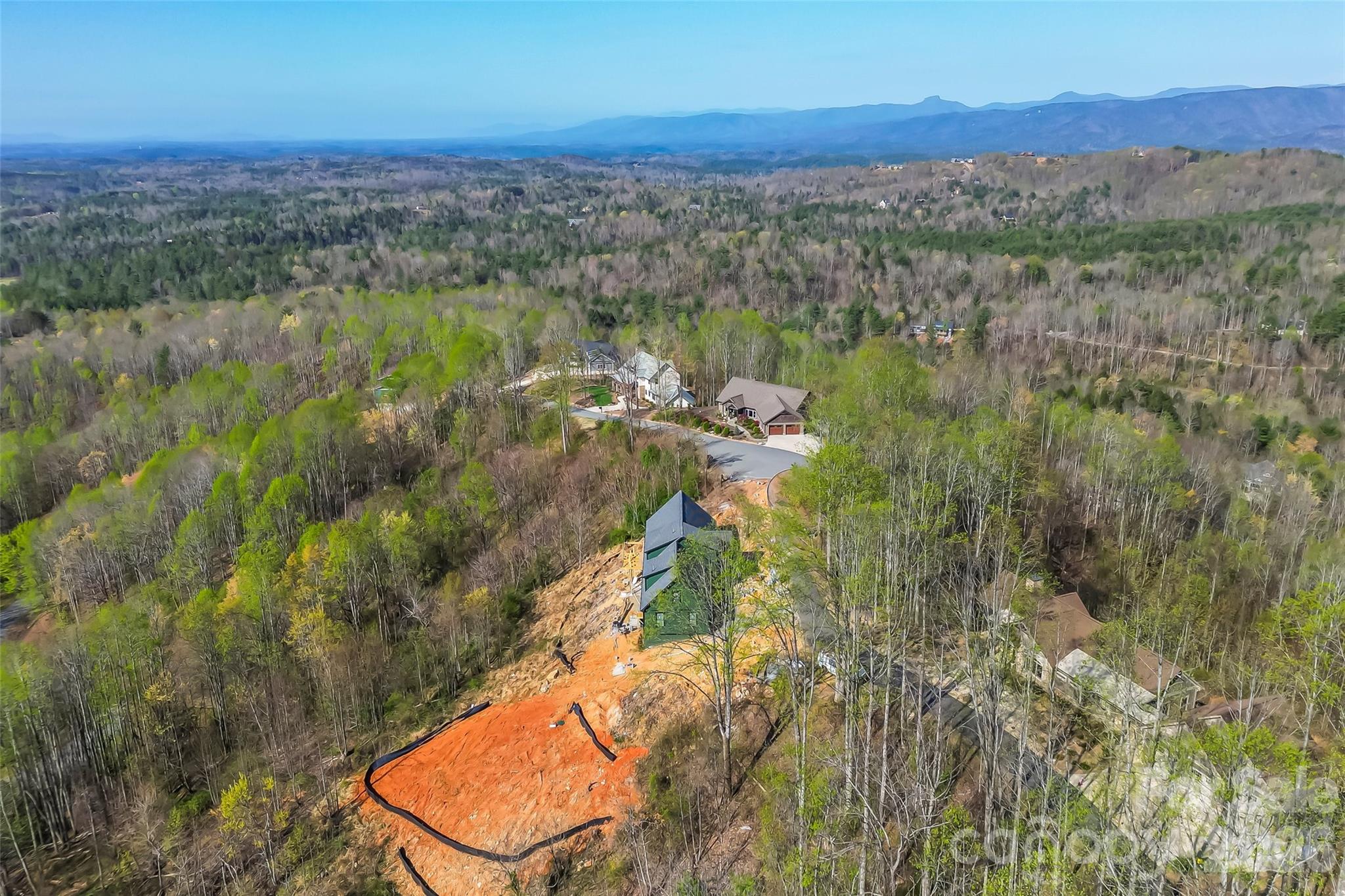4898 Soaring Top Lane — Lenoir