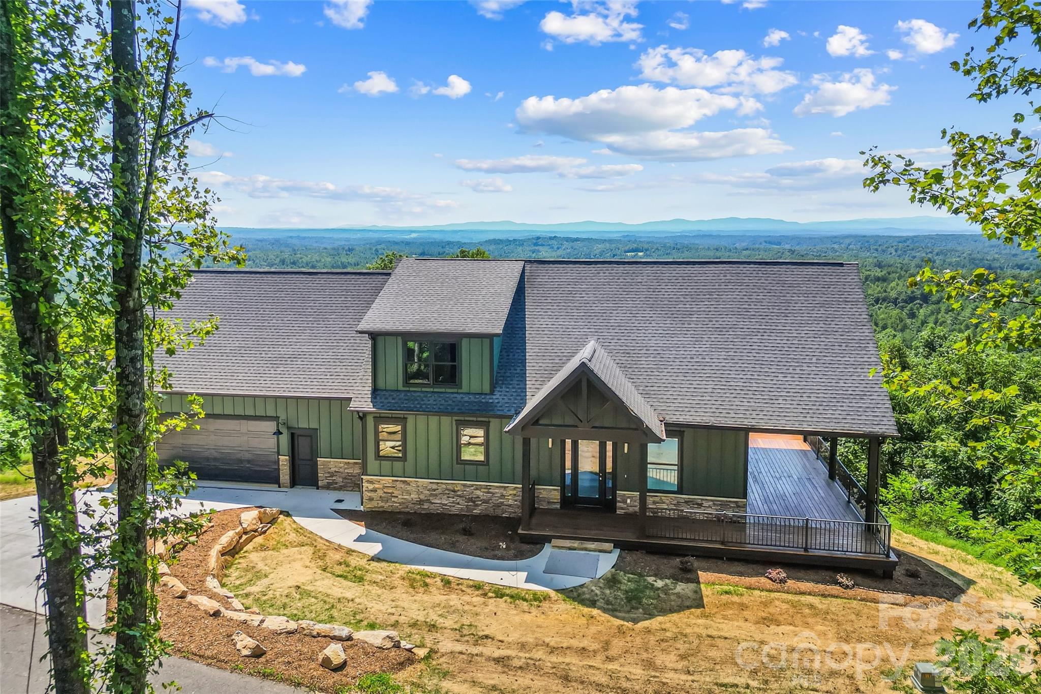4898 Soaring Top Lane — Lenoir
