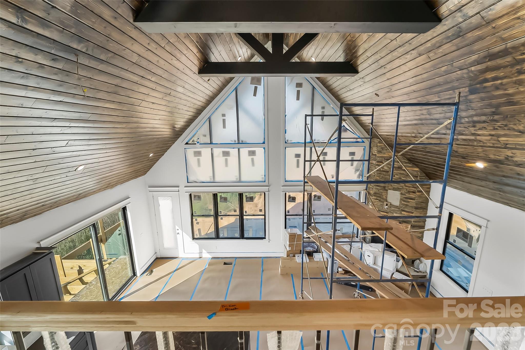 4898 Soaring Top Lane — Lenoir