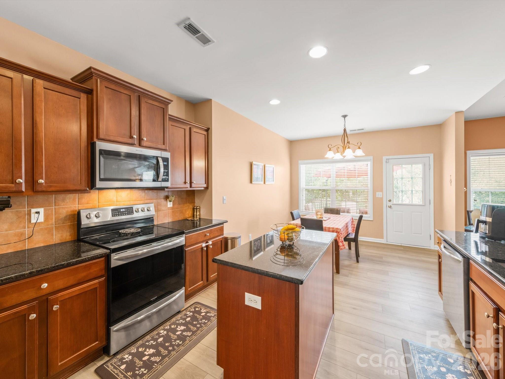 9693 NW Laurie Avenue NW — Concord