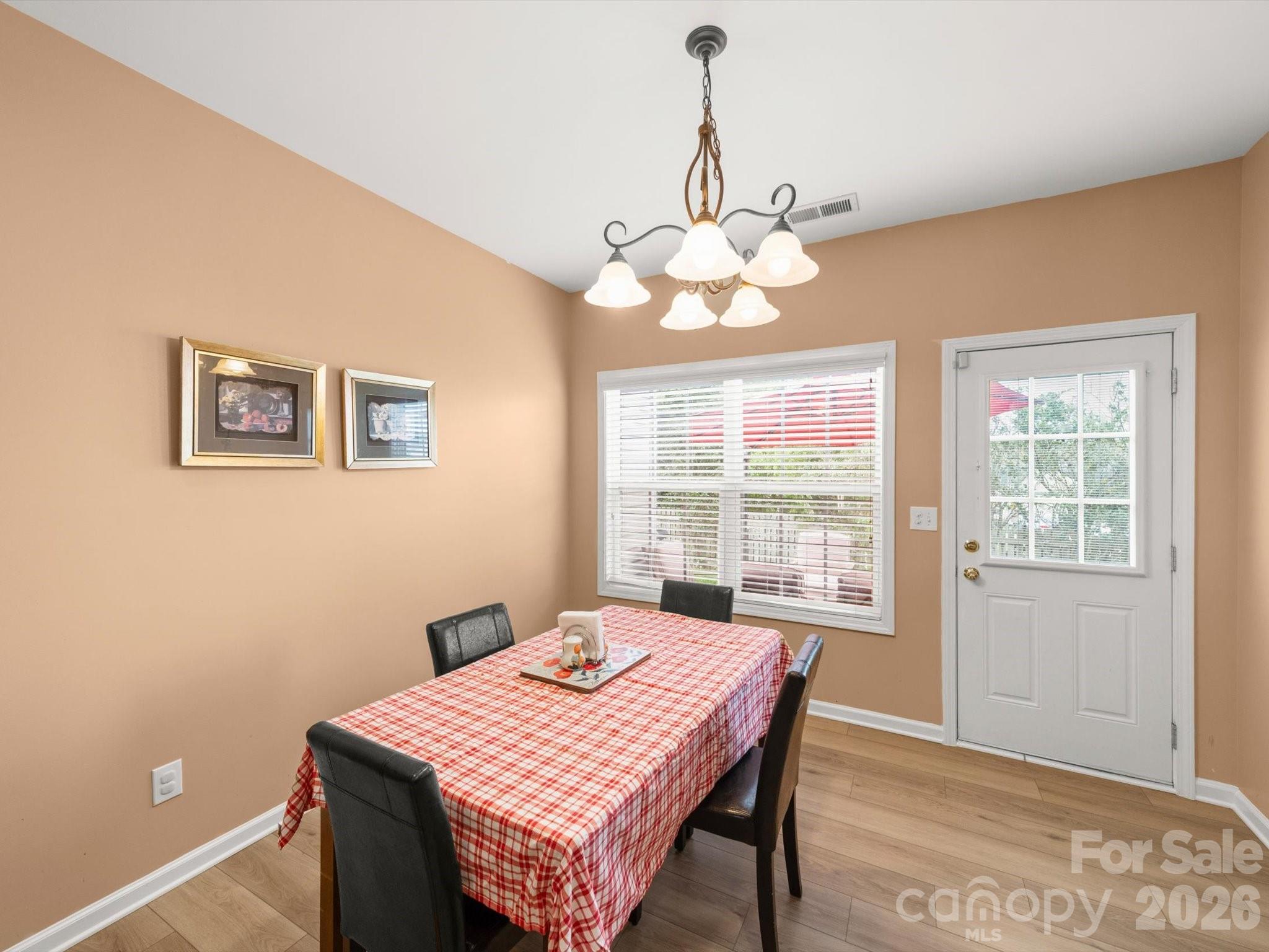 9693 NW Laurie Avenue NW — Concord