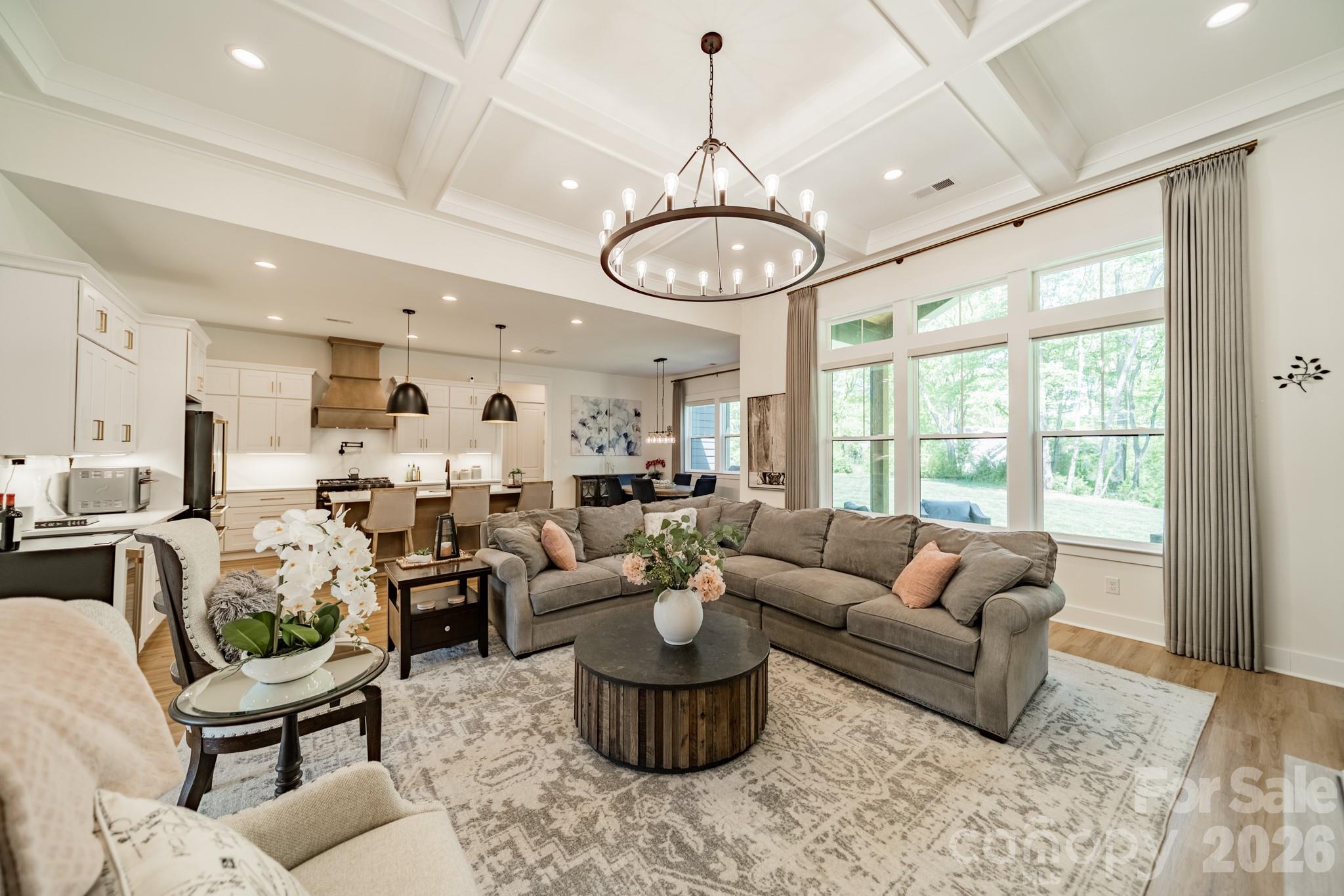 5201 Meadowland Parkway — Monroe