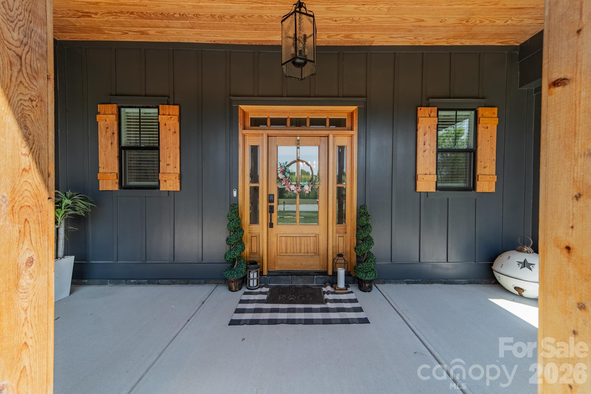 5201 Meadowland Parkway — Monroe