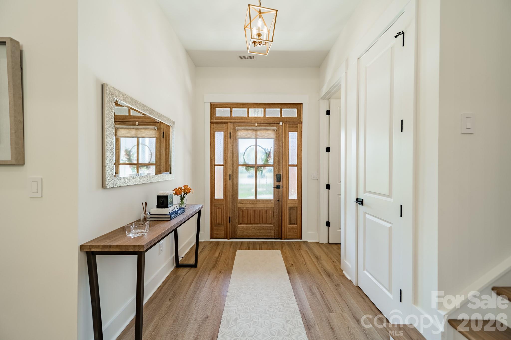 5201 Meadowland Parkway — Monroe