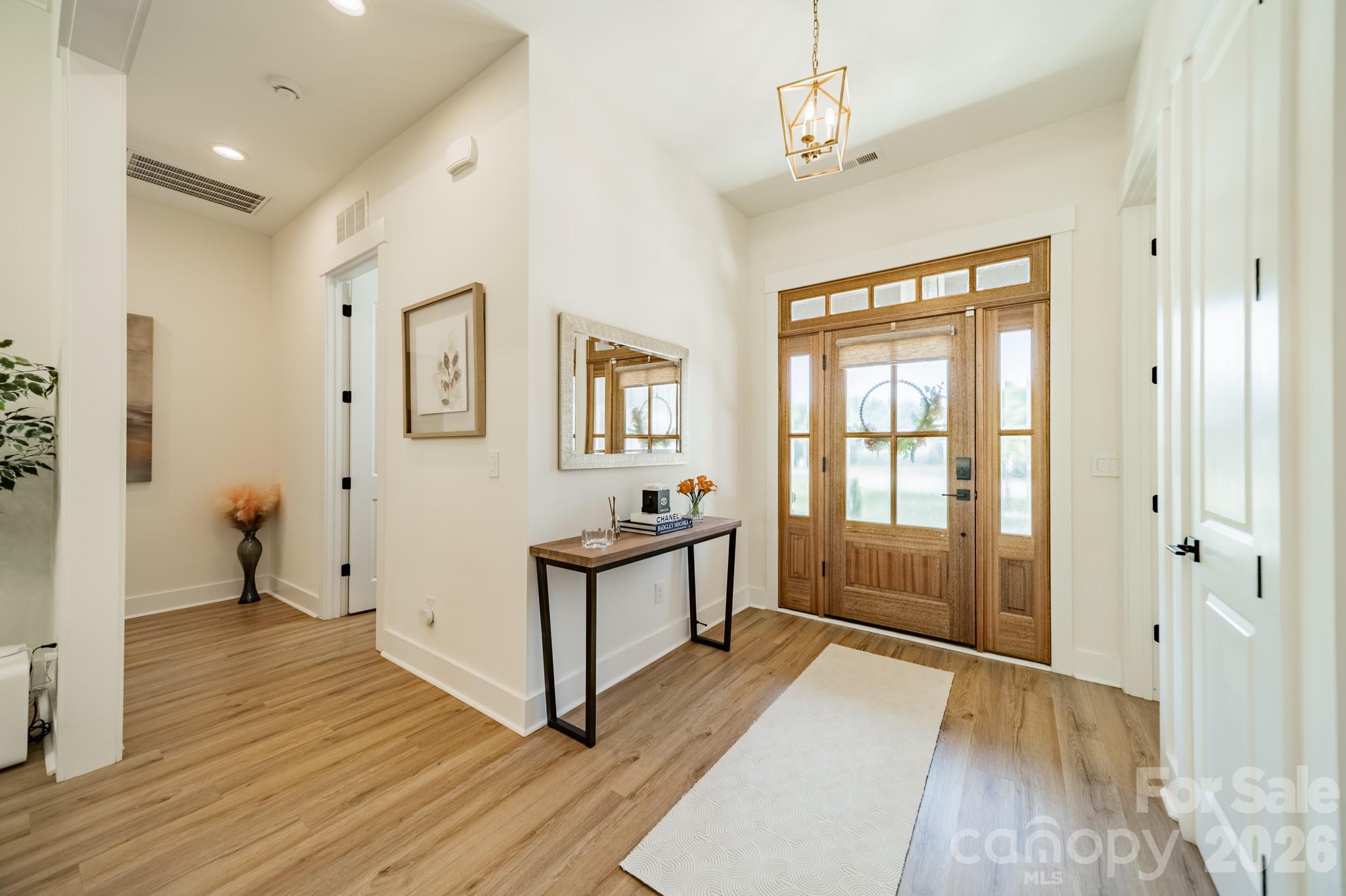 5201 Meadowland Parkway — Monroe