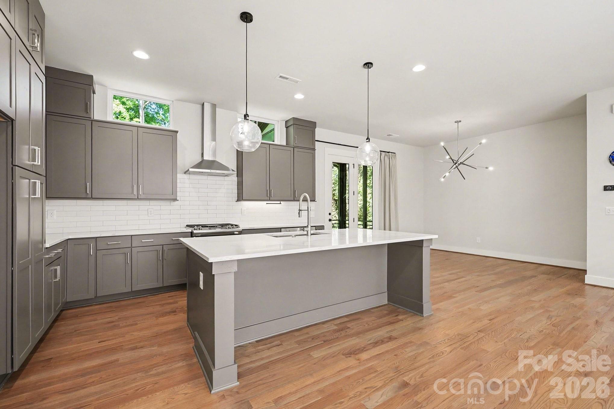 816 Madison Glen Lane — Charlotte