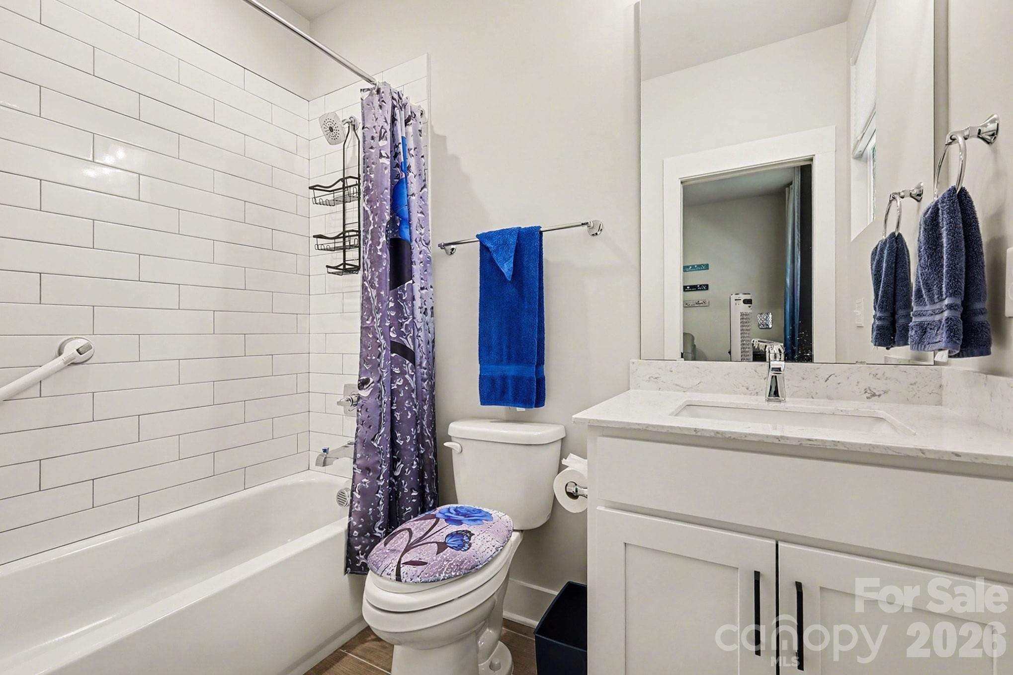 816 Madison Glen Lane — Charlotte