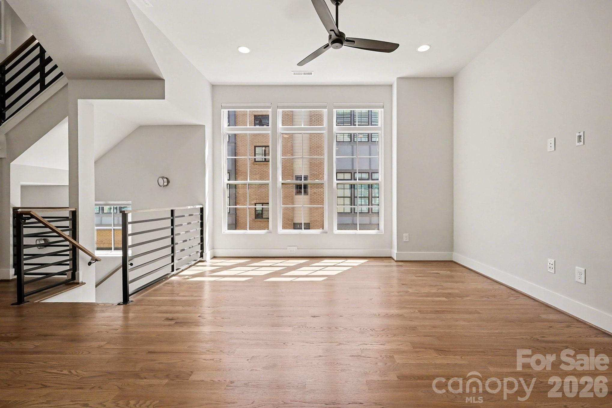 816 Madison Glen Lane — Charlotte