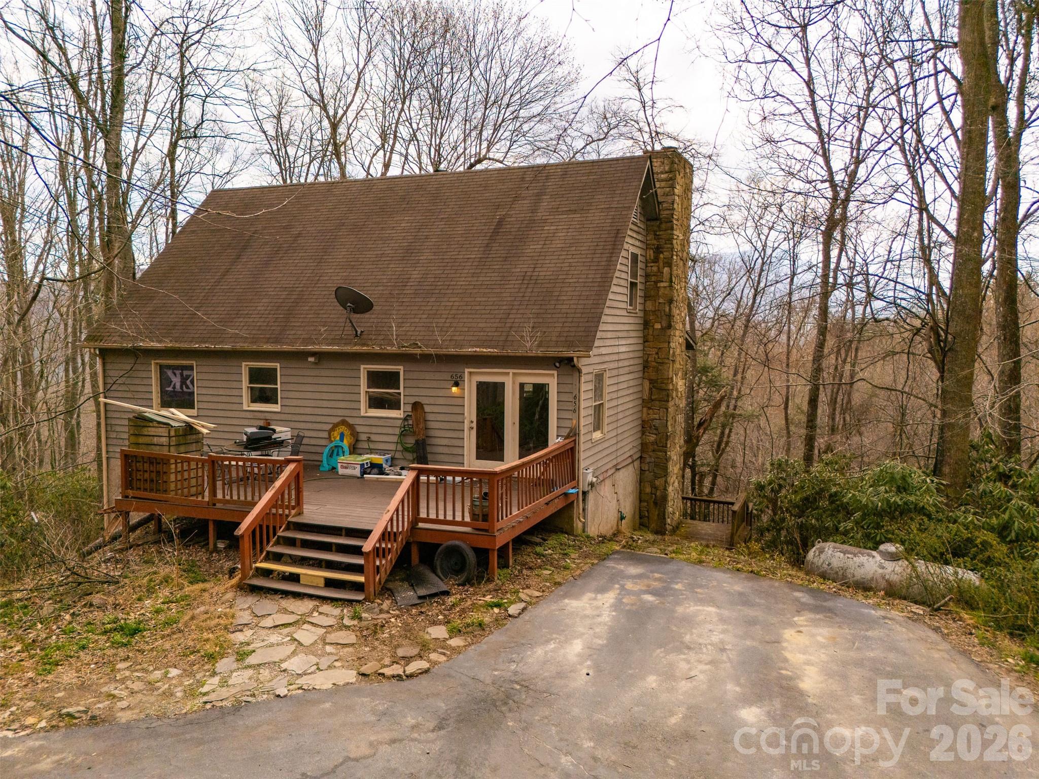 656 Winterberry Trail — Boone