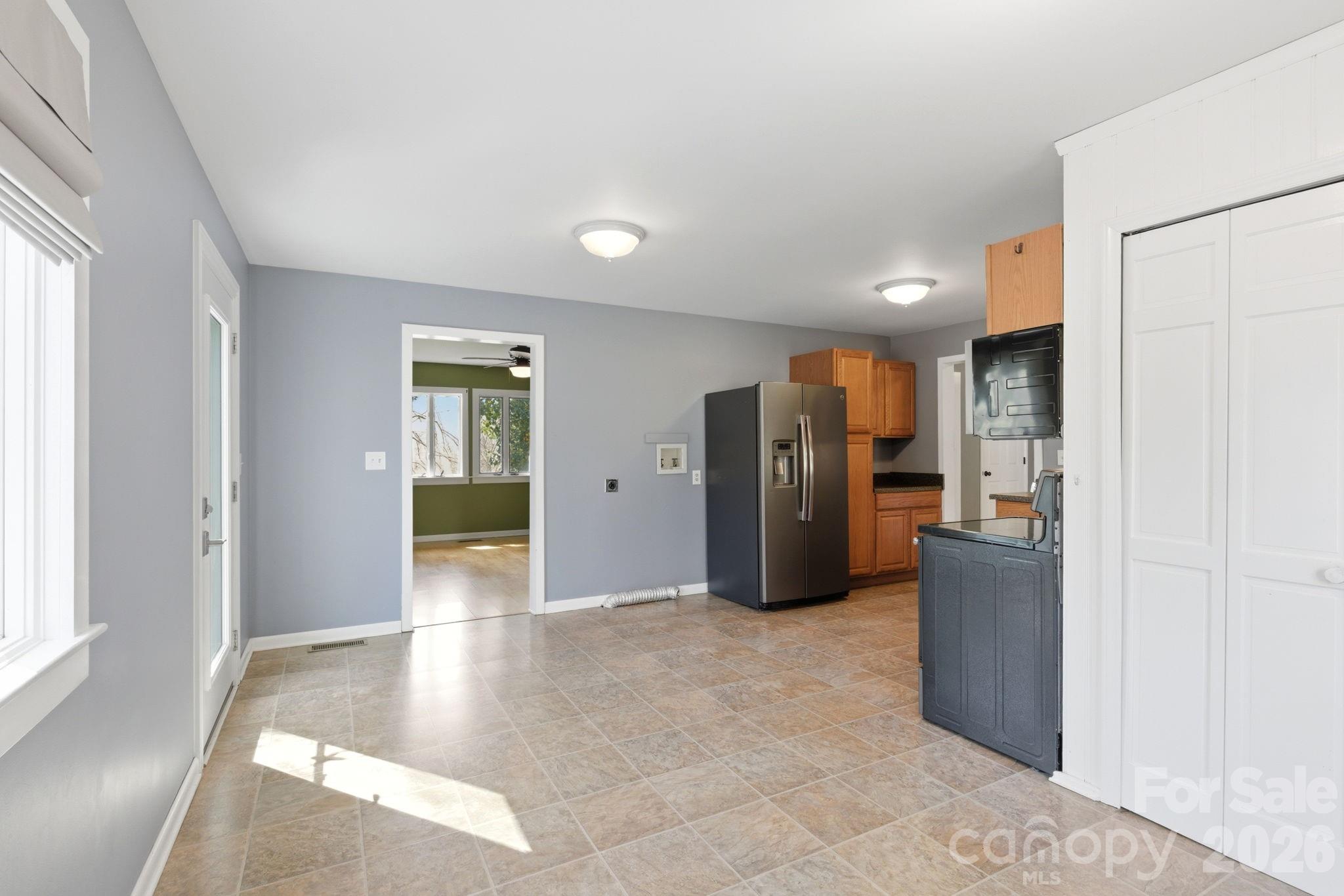 120 42nd Avenue Circle NE — Hickory