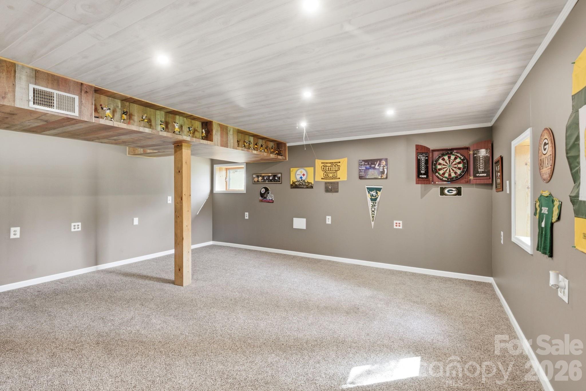 120 42nd Avenue Circle NE — Hickory